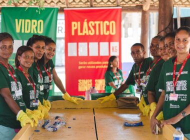 Trabalho de coleta e triagem dos resíduos realizado por uma cooperativa de catadores integrou as ações socioambientais propostas pela empresa de consultoria Seu Evento Sustentável/Foto: Laura Queiroz