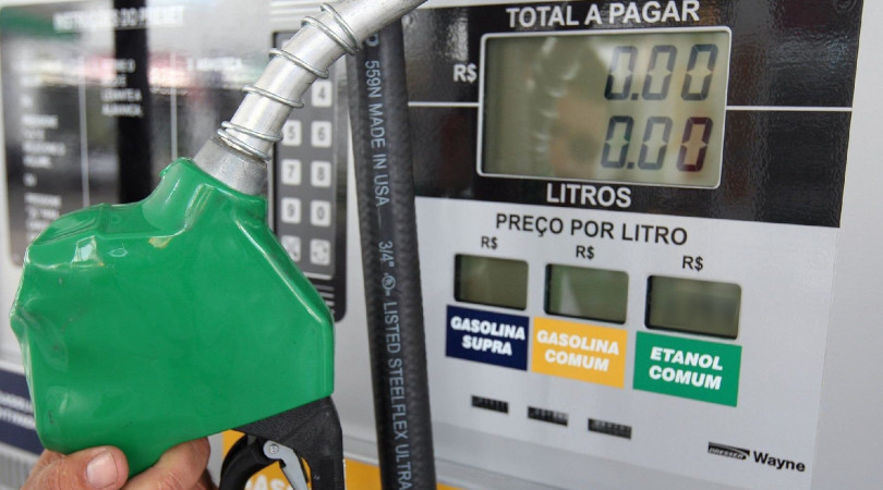 O Ministério de Minas e Energia (MME) anunciou a criação de um grupo de trabalho para estudar o aumento do percentual de etanol acrescido à gasolina, dos atuais 27% para 30%.
