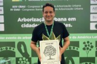 André Fraga recebe Prêmio Arborito