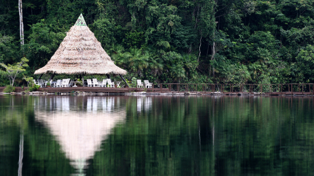 Turismo sustentável no rio Amazonas, no Brasil. Foto: © Leila Melhado/Getty Images