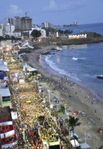 O inventário vai analisar e acompanhar toda frota de veículos oficiais da prefeitura, como trios elétricos, minitrios, pranchões, banheiros químicos, geradores, entre outros