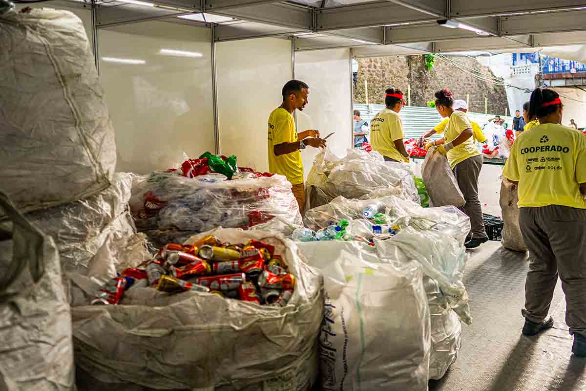 Em Salvador, Central de Reciclagem movimenta mais de R$880 mil durante Carnaval