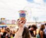 Saiba como a Nissin transforma copos de Cup Noodles® em insumos industriais para evitar toneladas de resíduos
